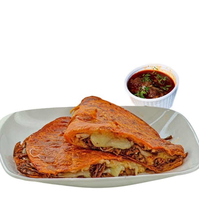 Quesadilla de Queso Birria (Monday Special).