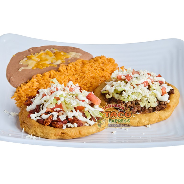 Sopes Plate.