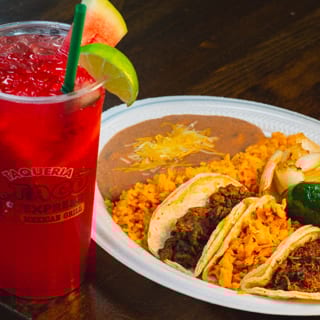 Taco Plate w/ a free Agua Fresca 